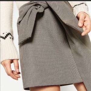 Zara Houndstooth Wrap Skirt